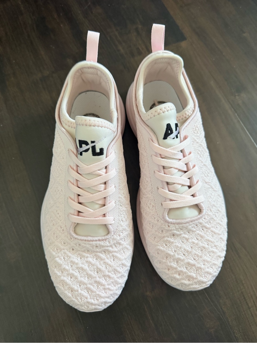 APL TechLoom Wave Tennis shoes